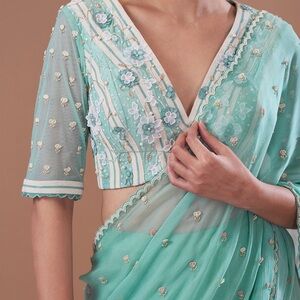 Chic Floral Embroidered Women's Blouse